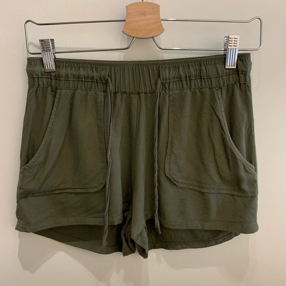 Kaki bb dakota mini short - Picture 3 of 5